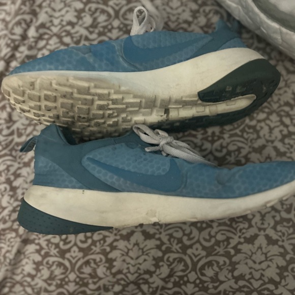 Nike Running/ Trainers - Picture 2 of 11